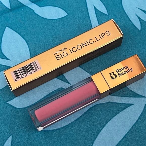 Rinna Beauty - plumping lip gloss - Not So Heavy Crown - Picture 8 of 10